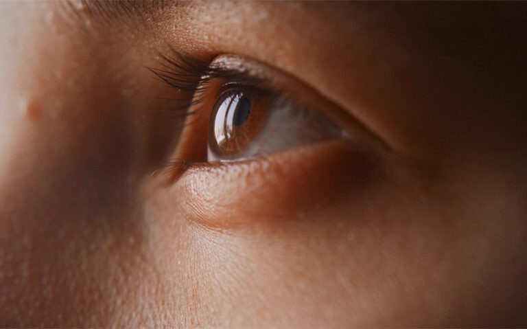 how many times does a person blink a day
