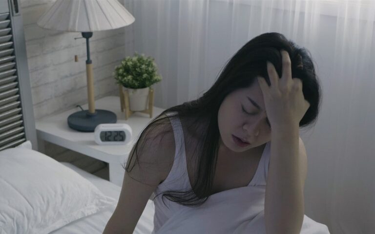 Spiritual Meaning of Waking Up at 12AM Every Night and What It Reveals About You